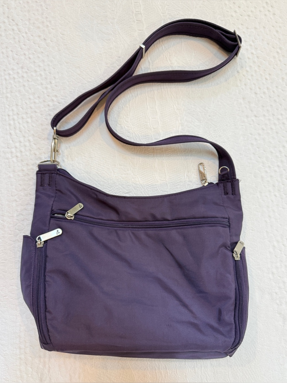 Travelon Anti-Theft Purple Poly Crossbody Bucket Tote Bag - Picture 2 of 7
